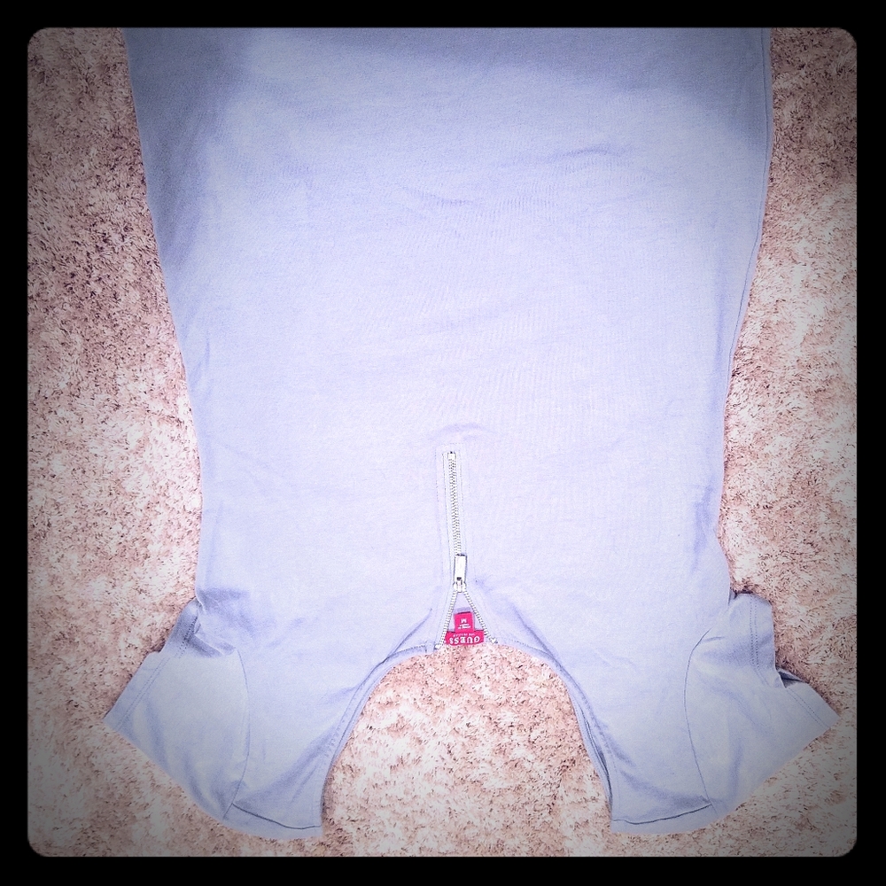 Guess Top